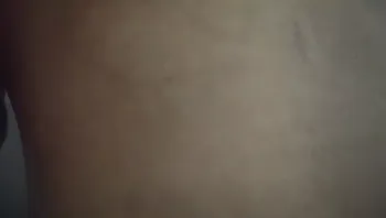 做服务中，突然安保经理进来，你做服务就做服务你搞网络直播？要我喊前天被你偷拍的58技师过来吗-高清原版无水印