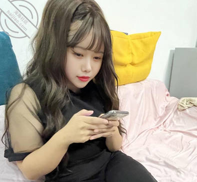 海角社区.混蛋舅妈潮催尿外甥一脸