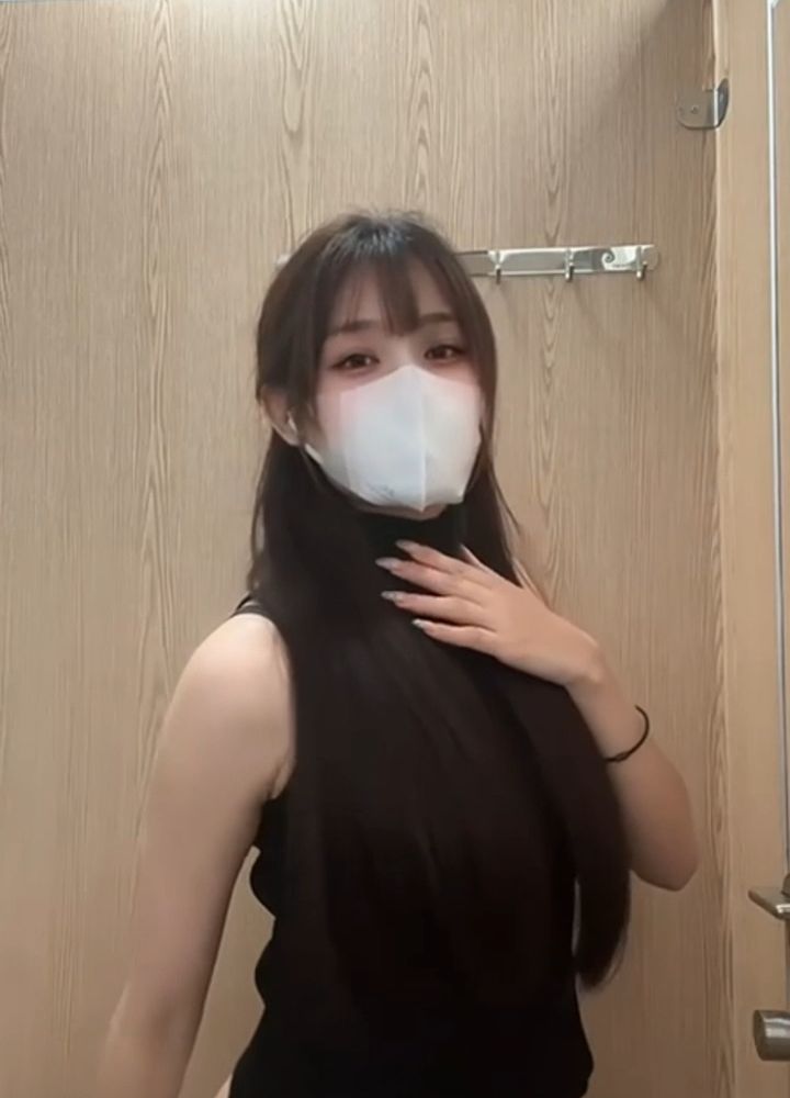 顶级颜值骚货 为什么会有这么骚的女孩 NqX